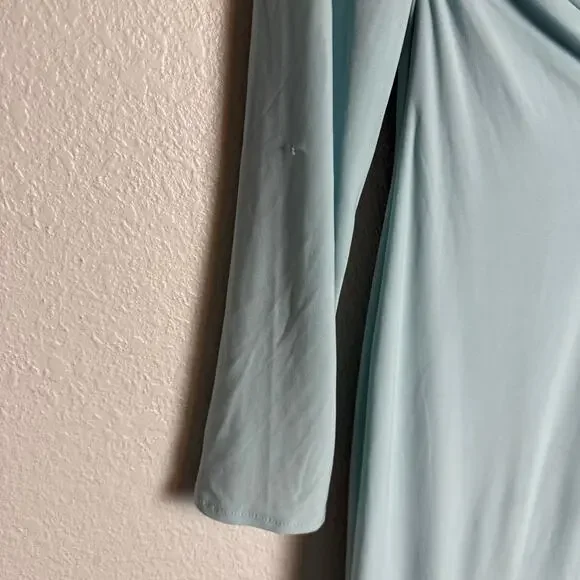 Mac Duggal Light Blue Long Sleeve Ruched Jersey V-Neck Formal Gown Size 4 - Picture 12 of 12